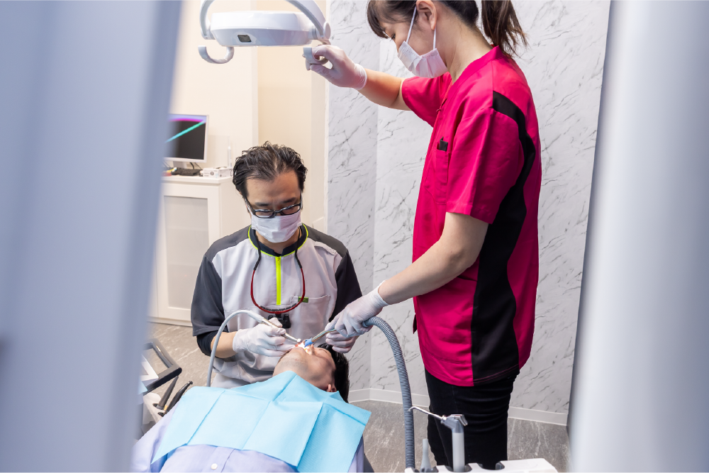 働いている女性